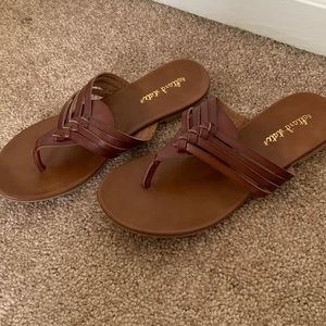 Mahogany Altar’d State sandals